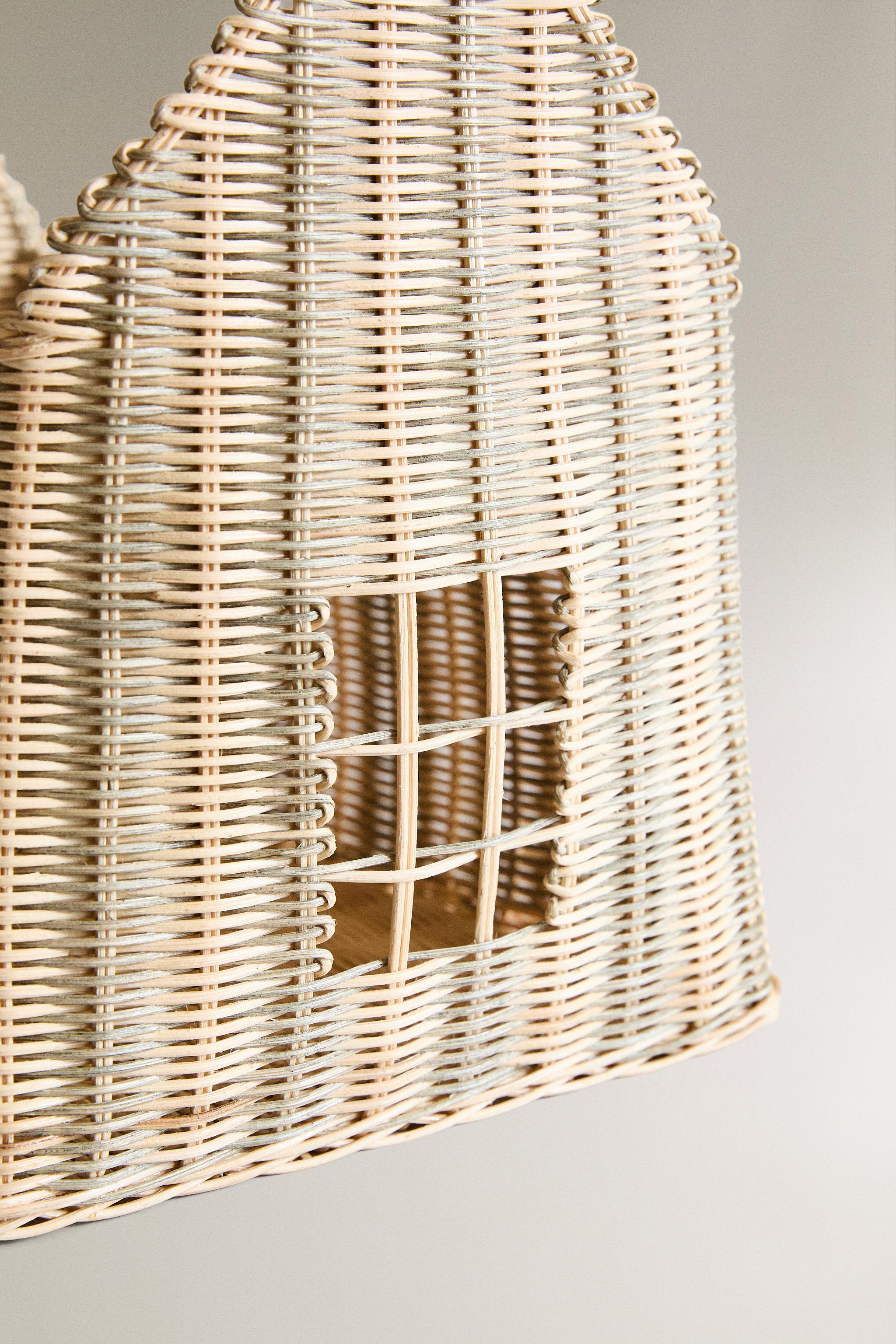 KIDS STRIPED HOUSE BASKET